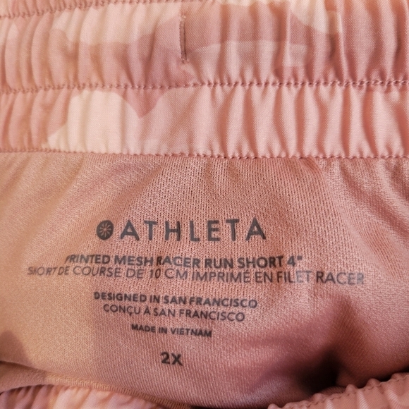 Athleta 2x camo shorts - Picture 6 of 10